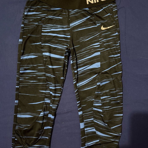 Nike Capri Sports Leggings like new, blue, size S
