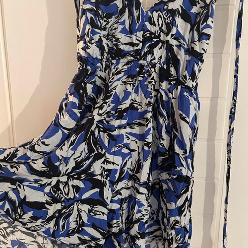 Maaji romper shorts new, size L, white and blue