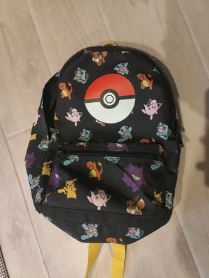 Pokemon backpack children's used H&M black multicolor
