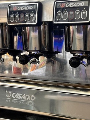 La Cimbali Casadio Dieci 3gr professional espresso machine used