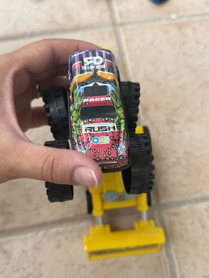 Toy car like new