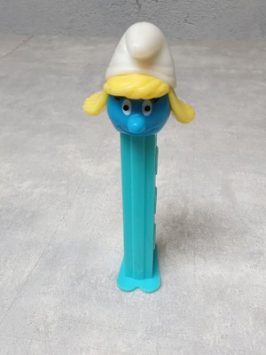 Rare collectible PEZ candy pack with Smurf dispenser used