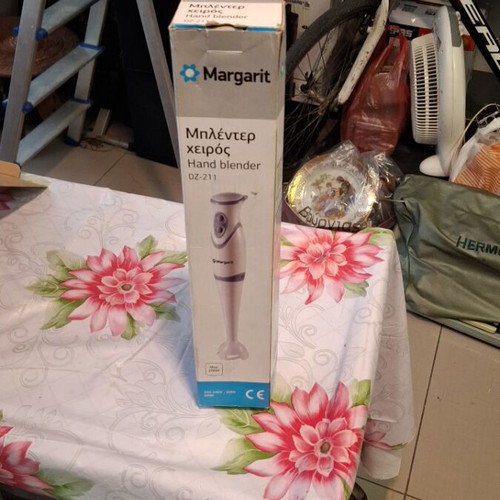 Hand blender used in excellent condition
