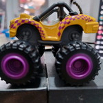 Hot Wheels Monster Trucks Twisted Tredz αυτοκινητάκια καινούργια, πακέτο 7 τεμάχια