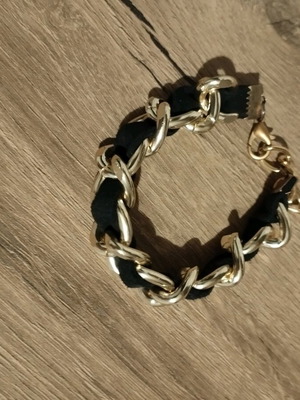 Bracelet like new, black and gold