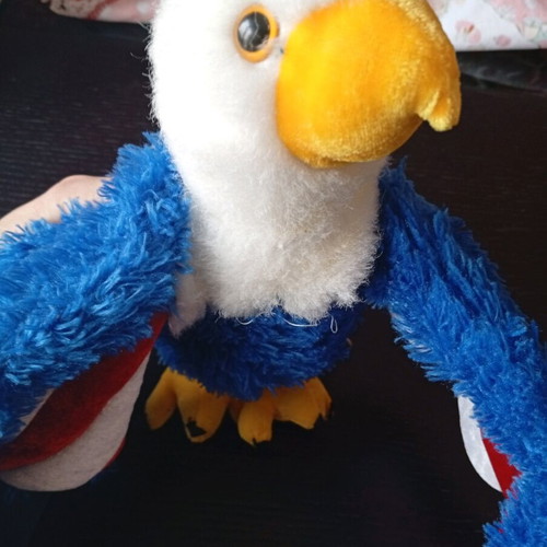 Ty Beanie Baby "Free" the Eagle collectible plush toy used