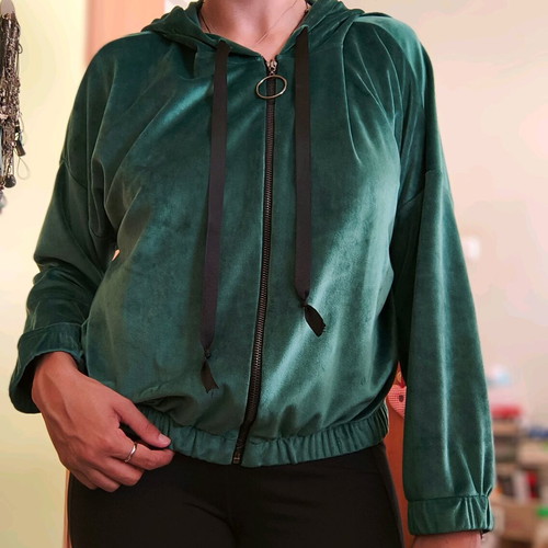 Hooded jacket like new, green, velour fabric, one size