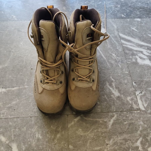 Garmont Tundra hiking boots used, beige, size 41