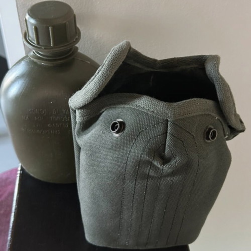 Military canteen authentic, unused