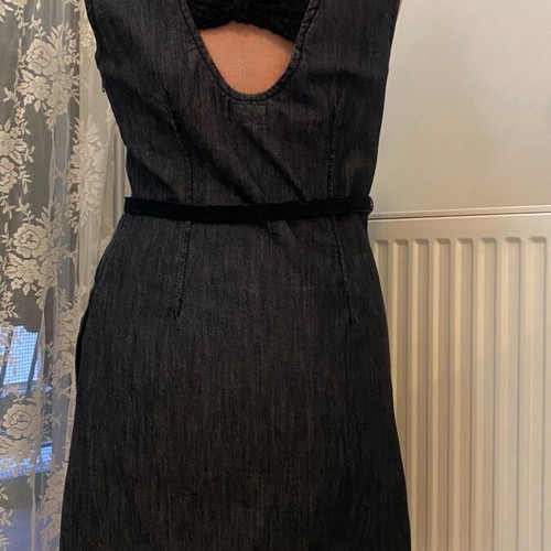 Denim dress like new, black with zipper and lace bows