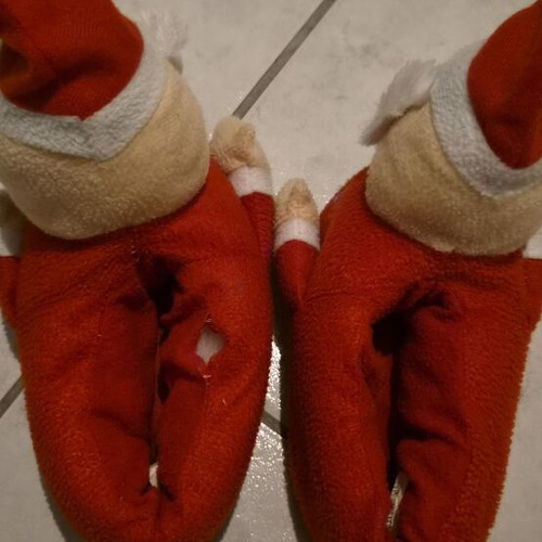 Children's slippers size 29 used, red, with inner lining
