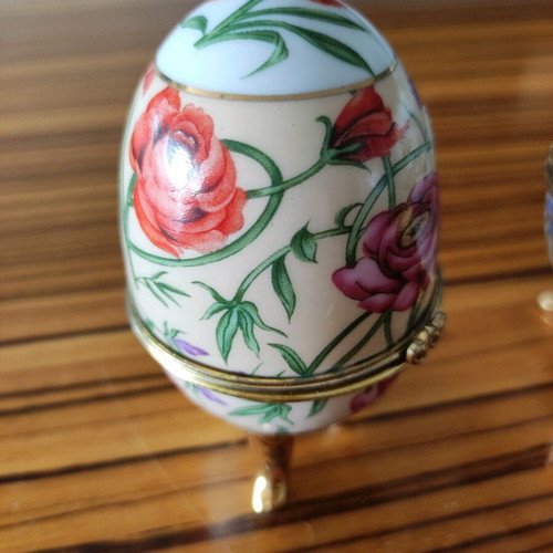 Set of porcelain jewelry boxes like new, 2 pieces