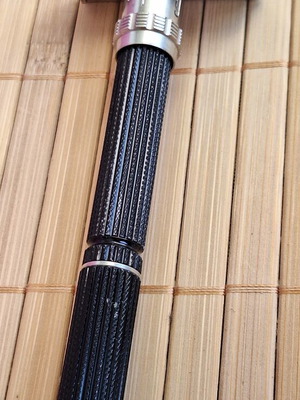 Gillette Slim Adjustable Black Beauty razor used