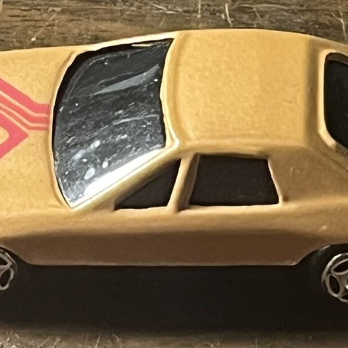 Electronic Compact collectible gold racing car like new