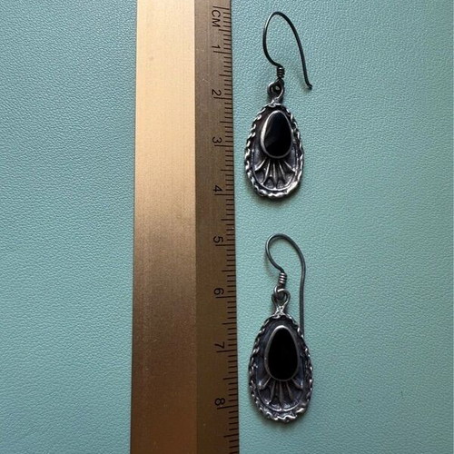 Vintage earrings silver 925 and onyx used