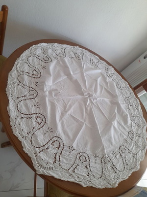 Tablecloth, diameter 1.10 m