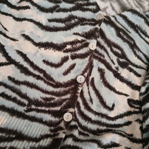 Animal print cardigan like new, size S/M, viscose-wool