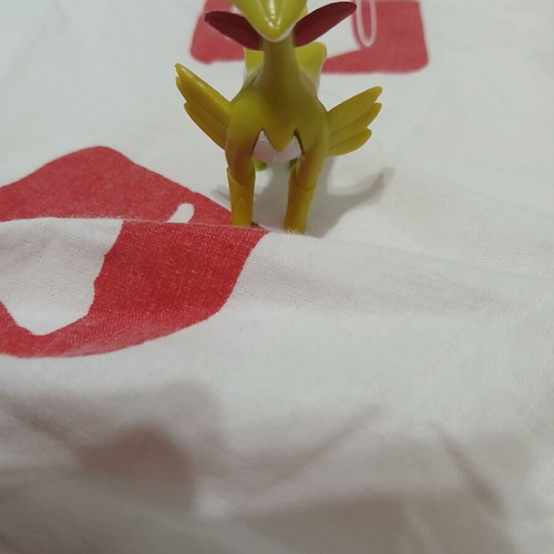 Virizion figure Pokemon Gen 5 Black and White