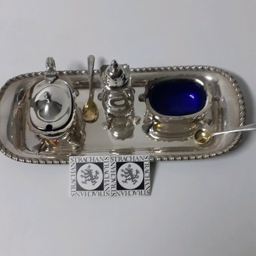 Silver antique set like new