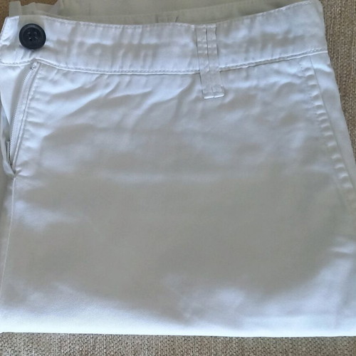White shorts like new, size M