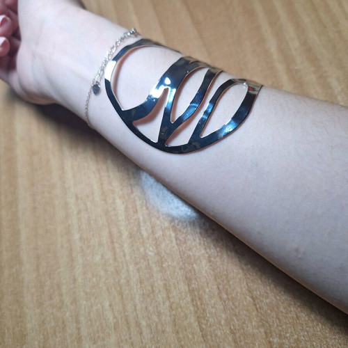 Steel wide bracelet cuff new, silver