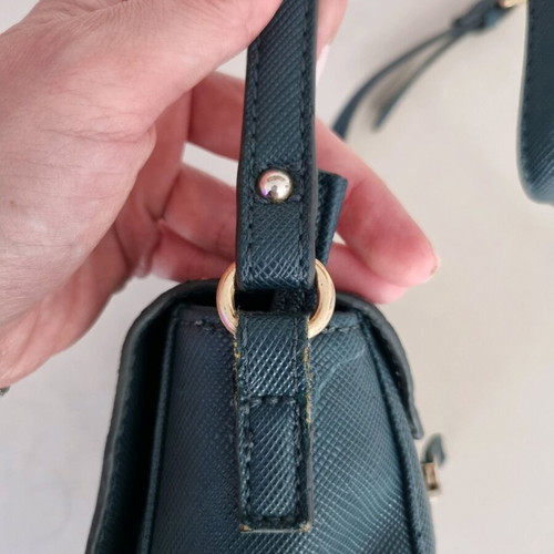 Carpisa crossbody bag used, green