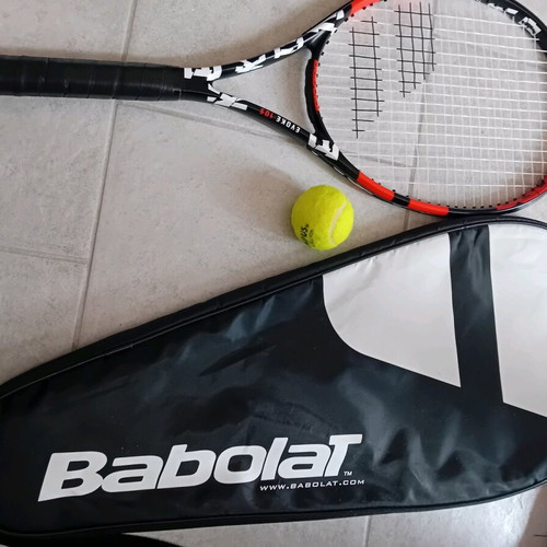 Babolat tennis racket new with case and ball