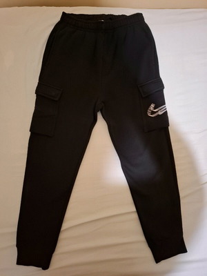 Nike tracksuit lightly worn, size S, black