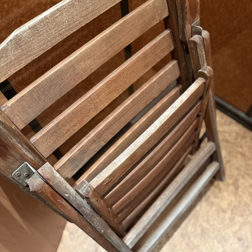 Wooden Folding Garden Chair used with armrests