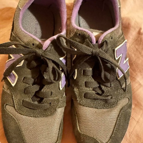 New Balance 373 sneakers like new, grey purple size 37.5