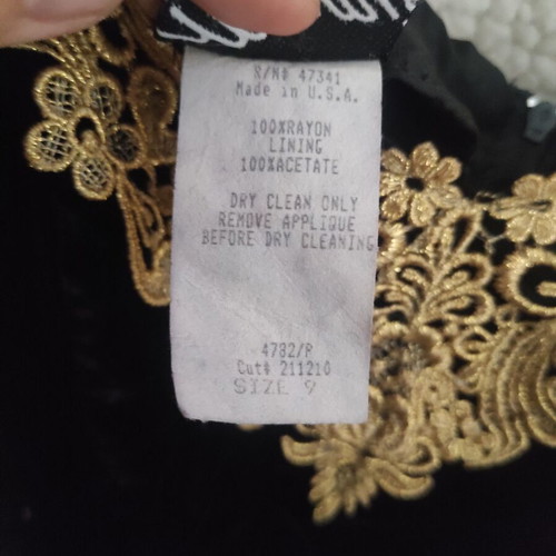 Velvet vintage Marnie West evening dress like new, black with gold embroidery