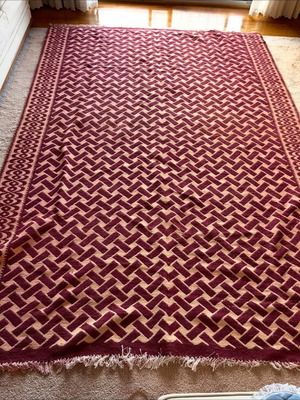 Wool Handmade Rug used in Bordeaux and Beige Colors