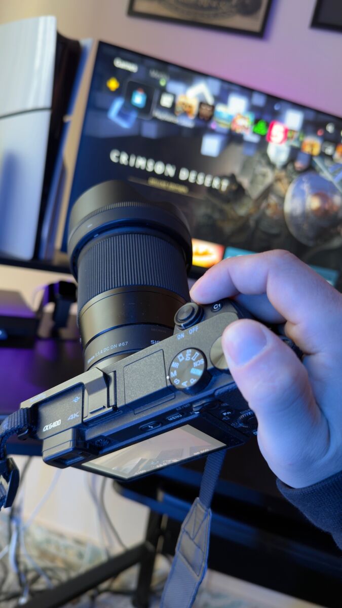 Sony A6400 full setup with Sigma 16mm… - € 1.000,00 - Vendora.cy