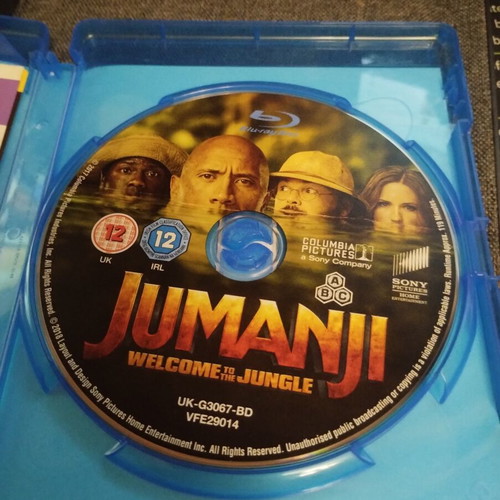 Jumanji Welcome to the Jungle Blu-ray like new