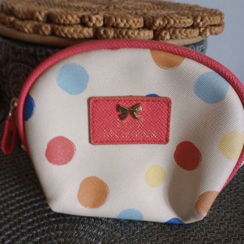 Wallets new, set of 2, one keychain style