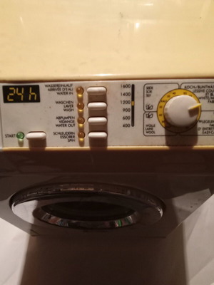 Miele children's washing machine like new