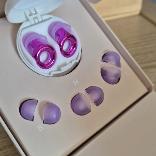 Earplugs loop style fuchsia purple new, reusable