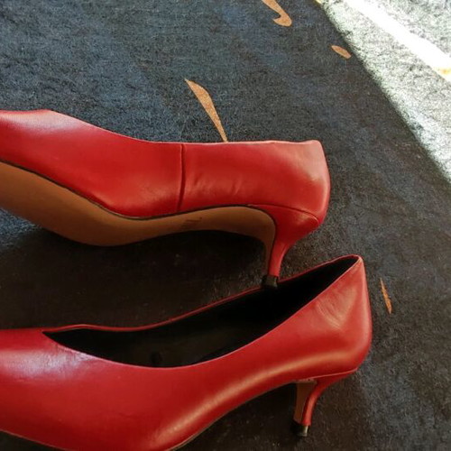 Zara red pointed pumps like new, size 37