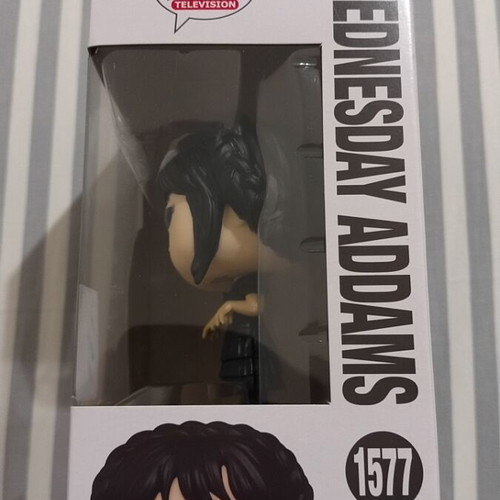 Funko Pop! Television Wednesday Addams 1577 new authentic