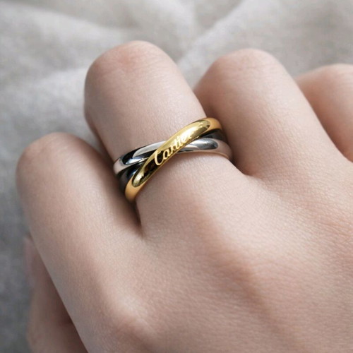 Three-ring ring like new, black and gold tones