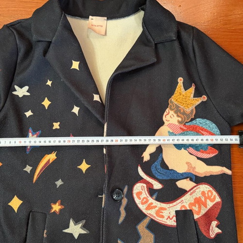 Zetta Otto coat like new with unique prints, one size, multicolor