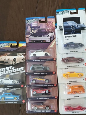 Σετ αυτοκινήτων Hot Wheels Silver Series και Mainline