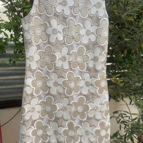 Yumi lace dress new, beige, size M