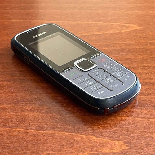 Nokia 1662-2 used mobile phone