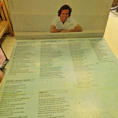 Julio Iglesias De Niña A Mujer LP used, classic 1981 album