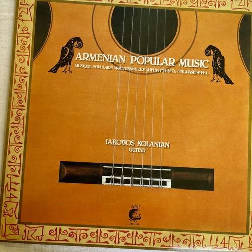Set of 5 vinyl records used, traditional music
