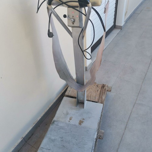 Relaxa chair used, aesthetic equipment