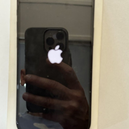 iPhone 15 128GB like new, Super Retina XDR display