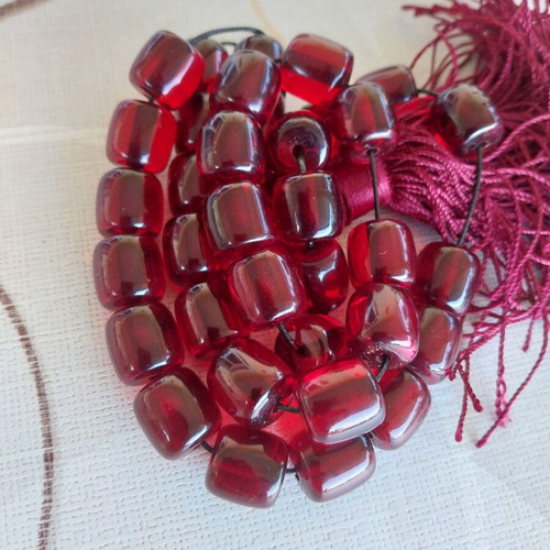 Komboloi bakelite used, 72 grams