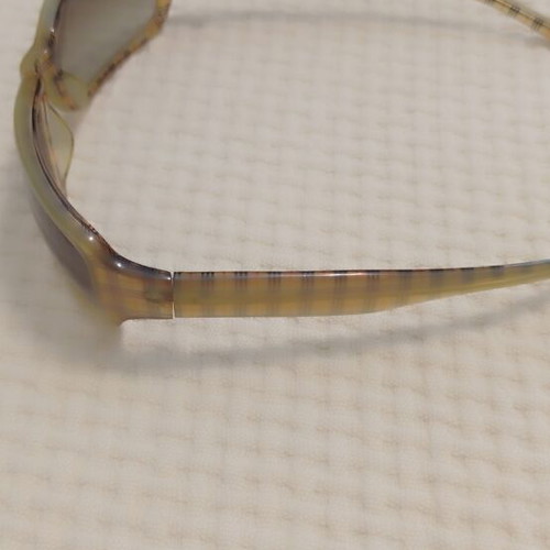 Burberry women's sunglasses like new